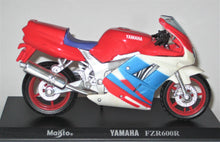 Indlæs billede til gallerivisning Yamaha FZR600R. Maisto 1:18
