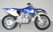 Indlæs billede til gallerivisning Yamaha YZ-400F. Maisto 1:18
