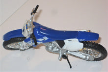 Indlæs billede til gallerivisning Yamaha YZ-400F. Maisto 1:18
