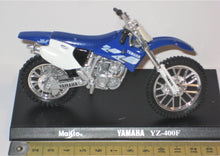 Indlæs billede til gallerivisning Yamaha YZ-400F. Maisto 1:18
