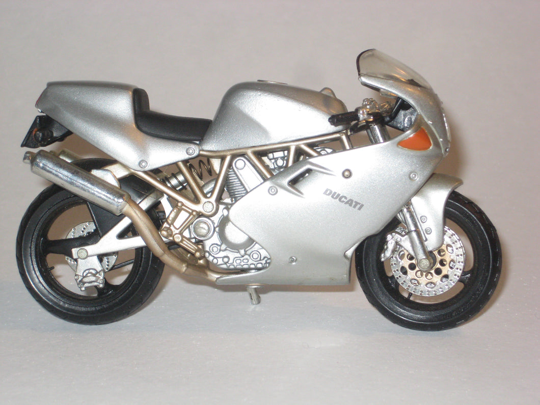 Ducati Super Sport 900 Fe Maisto 1:18