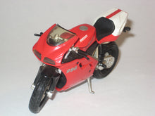 Indlæs billede til gallerivisning Ducati 996. 1999-2002. Maisto 1:18
