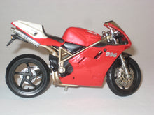 Indlæs billede til gallerivisning Ducati 996. 1999-2002. Maisto 1:18
