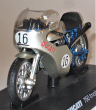 Indlæs billede til gallerivisning Ducati Imola Desmo 1972. Grani &amp; Partners 1:24
