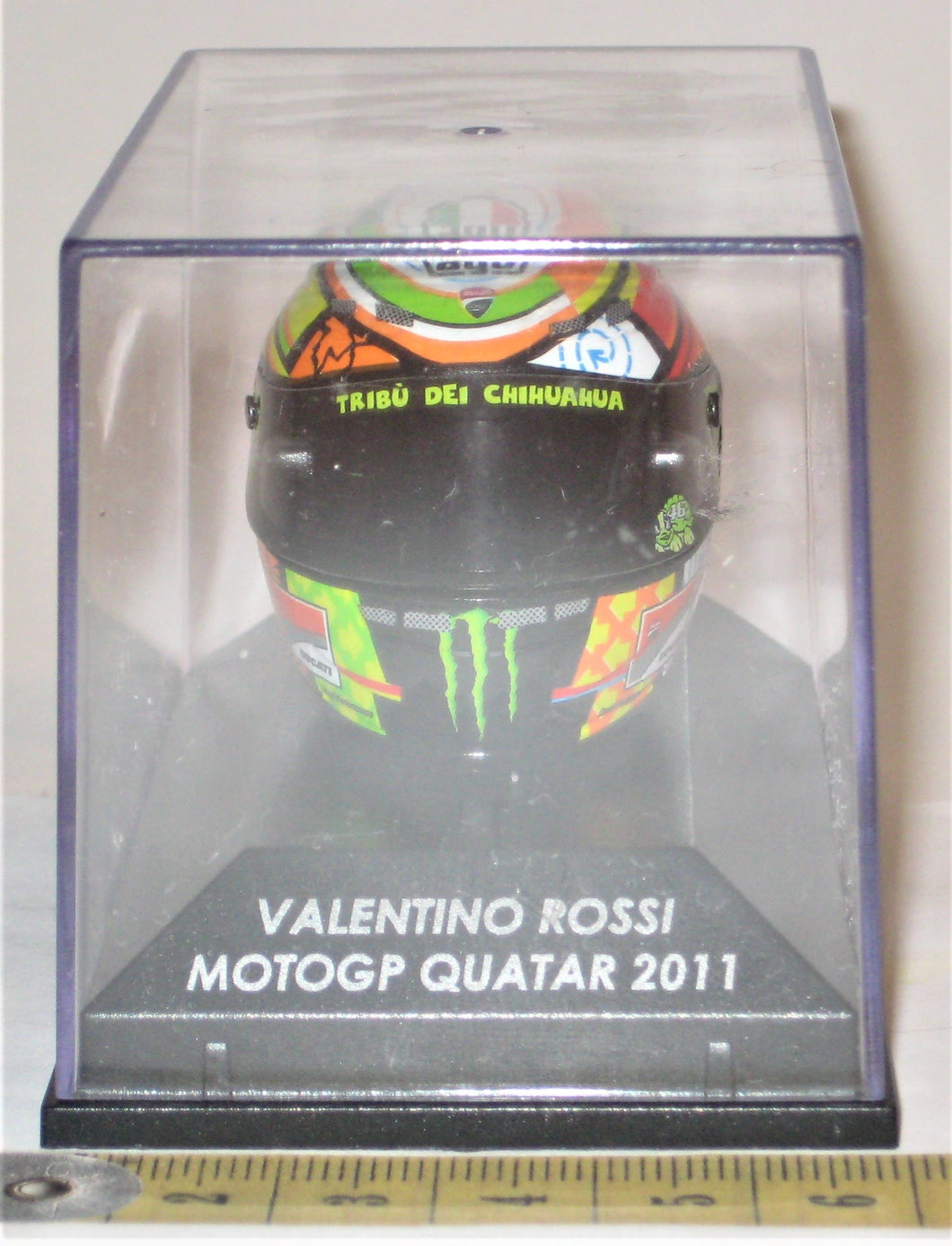 Hjelm. Valentino Rossi. MOTOGP QUATAR 2011. Grani & Partners 1:8