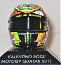 Indlæs billede til gallerivisning Hjelm. Valentino Rossi. MOTOGP QUATAR 2011. Grani &amp; Partners 1:8
