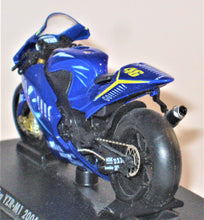 Indlæs billede til gallerivisning Yamaha YZR-M1. 2004. Grani &amp; Partners 1:24
