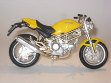 Indlæs billede til gallerivisning Ducati Monster 900. Maisto 1:18
