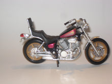 Indlæs billede til gallerivisning Yamaha XV1000 Virago. Maisto 1:18
