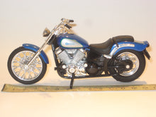 Indlæs billede til gallerivisning Yamaha 650 XVS Drag Star. Majorette 1:18
