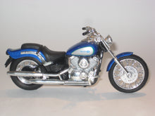 Indlæs billede til gallerivisning Yamaha 650 XVS Drag Star. Majorette 1:18
