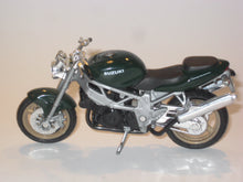 Indlæs billede til gallerivisning Suzuki 1000 Streetbike. Majorette 1:18
