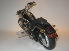 Indlæs billede til gallerivisning Harley Davidson. Series SIX 2003. Ertl 1:10
