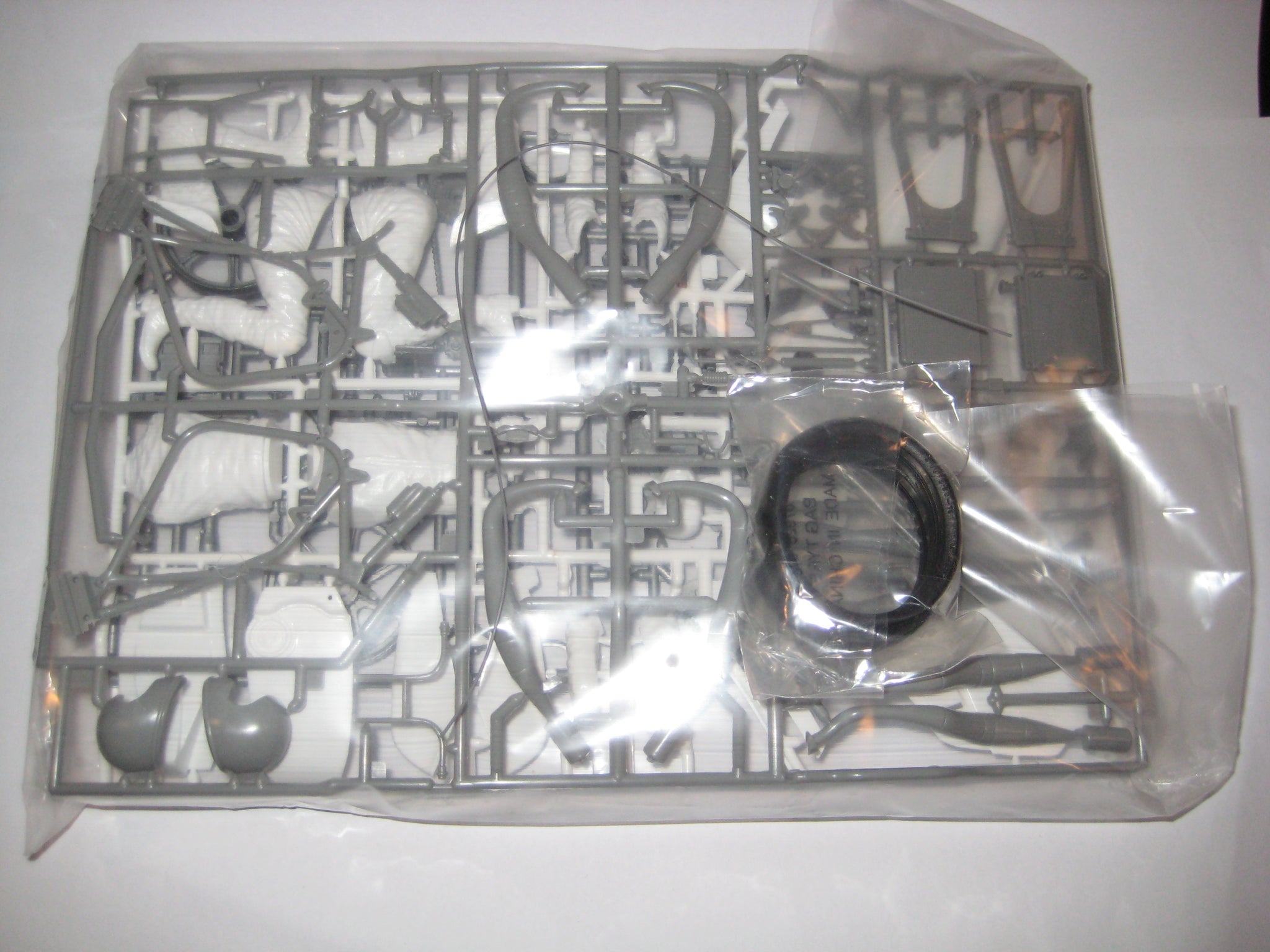 レベル Revell SUZUKI RG 500 1/12 プラモデル PTM]1/12 スズキ RG250