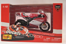 Indlæs billede til gallerivisning Ducati Desmosedici. Loris Capirossi. Maisto 1:18
