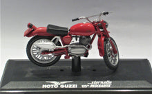 Indlæs billede til gallerivisning Moro Guzzi 125.Stornello Lagorato 125. Hachette 1:24
