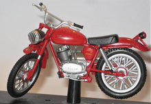 Indlæs billede til gallerivisning Moro Guzzi 125.Stornello Lagorato 125. Hachette 1:24
