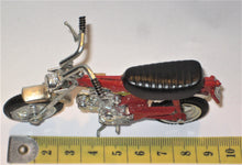 Indlæs billede til gallerivisning Honda DAX/Honda Trail 70.1969.  Zee-Toy Ridge Rider. 1:24
