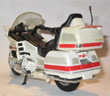 Indlæs billede til gallerivisning Honda Goldwing. Maisto 1:18
