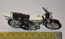 Indlæs billede til gallerivisning Kawasaki KH400 SS. Aoshima 1:24
