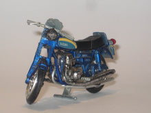 Indlæs billede til gallerivisning Suzuki GT750. Zee Toy. 1:24 VINTAGE
